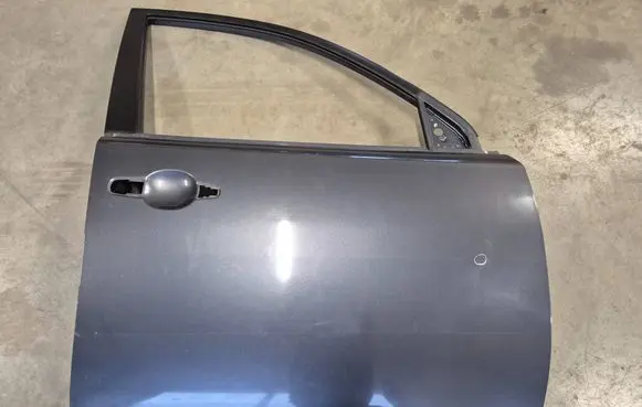 Mitsubishi L200 Front door