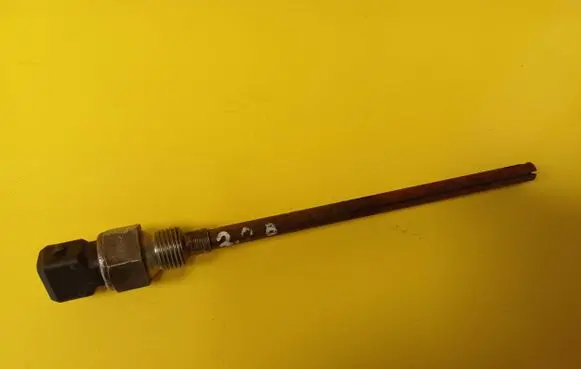 Renault Scenic II - Grand scenic II Oil level sensor 421390