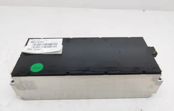 Citroen C4 III e-C4 Hybrid / Electric Car Battery Cell 9833039180