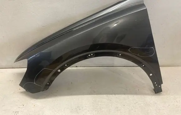 Audi Q3 F3 Fender 83a821467 83a821119