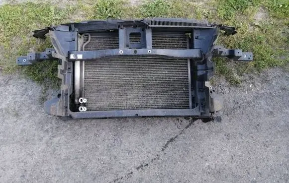 Volkswagen PASSAT B6 Radiator support slam panel