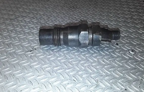 Mercedes-Benz E W124 Fuel injector KCA30SD27