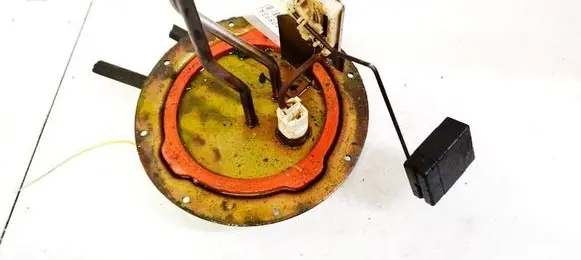 Mazda 5 Fuel level sensor 