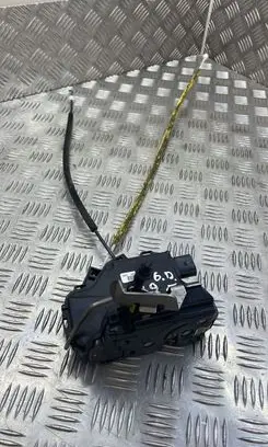 Audi A6 S6 C5 4B Rear door lock 4B083901