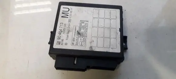 Opel Vectra B Comfort/convenience module 90464713mu 9330065147