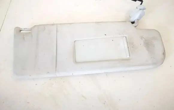 Sun visor