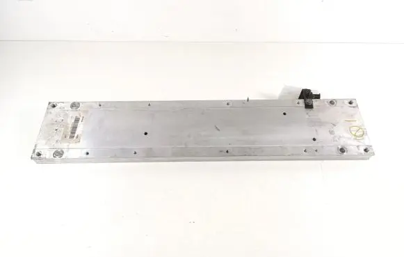 Citroen C4 III e-C4 Engine mounting bracket 9826322080