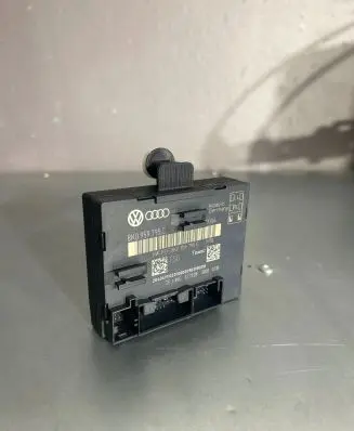 Audi A4 S4 B8 8K Door control unit/module 8K0959795C