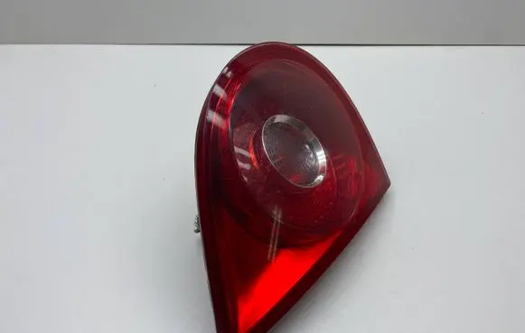 Volkswagen Golf V Tailgate rear/tail lights 1K6945093E