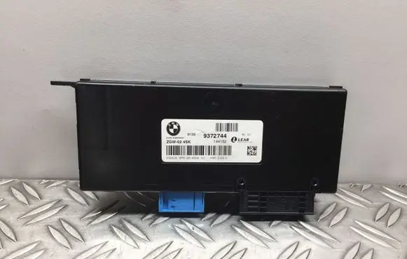 BMW 5 F10 F11 Gateway control module 9372744 61359372744