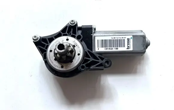 Chrysler Pacifica Seat adjustment motor C01840100 C01840 C02799101