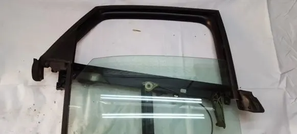 Audi A4 S4 B6 8E 8H Rear door window/glass frame 