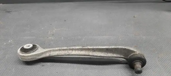 Volkswagen PASSAT B5 Front control arm