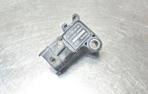 Opel Astra H Air pressure sensor 0261230146 12591290 1104072A14