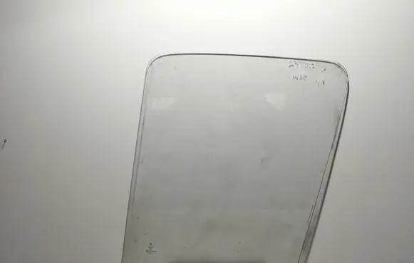 Mercedes-Benz Sprinter W901 W902 W903 W904 Front door window glass four-door 43R000042