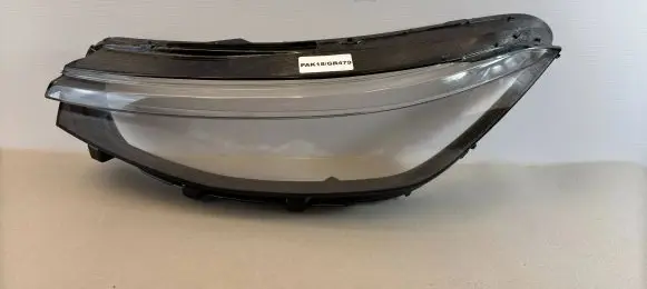 Volkswagen PASSAT B9 Headlight lense 3J9941005