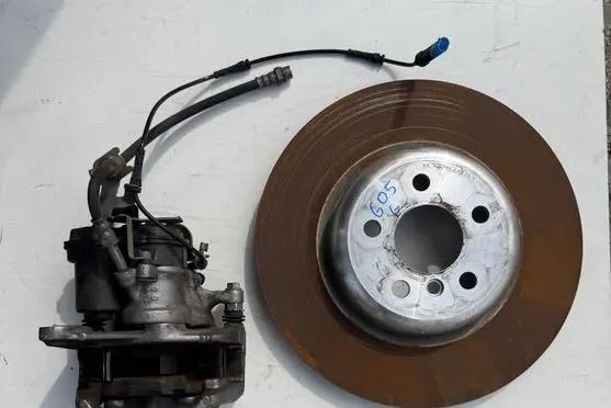 BMW X5 G05 Rear brake disc 6880079