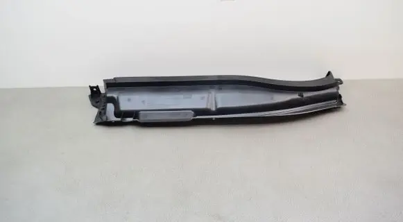 BMW 1 F40 other engine part 9853477 7290712