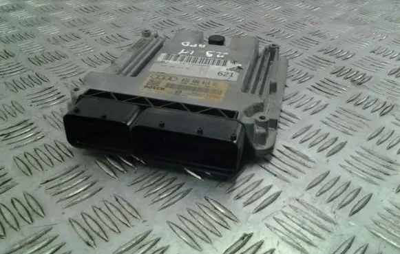 Volkswagen PASSAT B5.5 Engine control unit/module 03G906016GC 0281012169