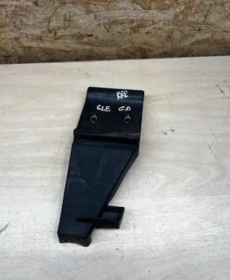 Mercedes-Benz GLE (W166 - C292) Rear bumper mounting bracket A1668804600 R16958