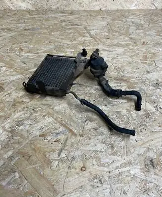 Coolant radiator