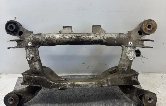 BMW 7 E65 E66 Rear subframe 6750556