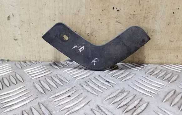 Toyota Corolla Verso AR10 Front mudguard 