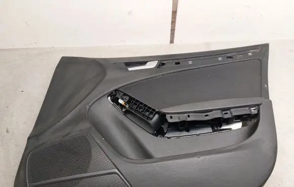 Audi A4 S4 B8 8K Front door card panel trim 8K1867106 8K2867106
