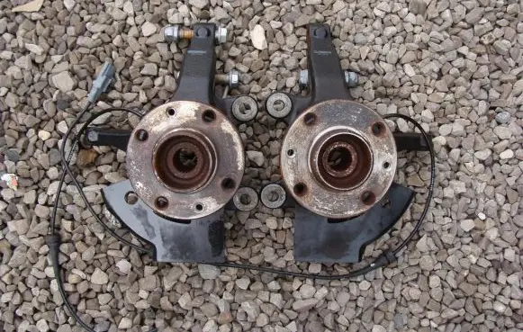Nissan Micra K14 Front wheel hub spindle knuckle 400145FA0H