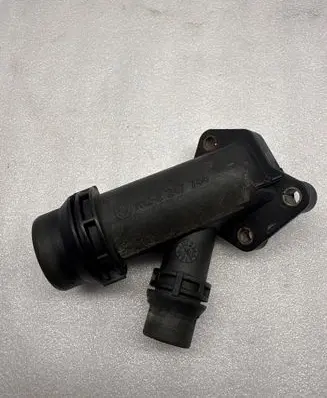 BMW 5 E60 E61 Engine coolant pipe/hose 11122247744