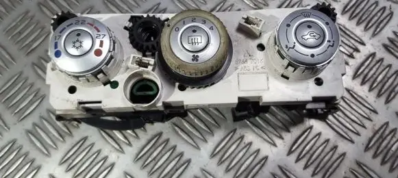 Mitsubishi Colt Climate control unit 69667016 69667301