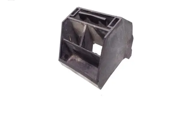 BMW 5 E60 E61 Radiator mount bracket 7542517 17117542517