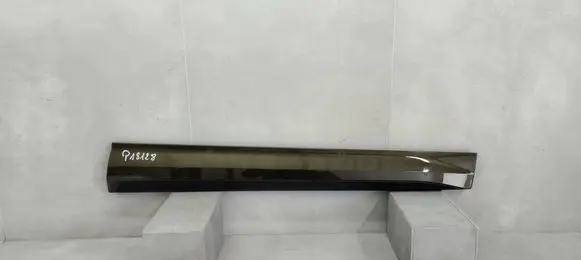 Skoda Enyaq iV Front door trim (molding) 5LG854940