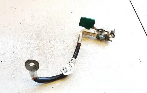 Citroen Xsara Picasso Positive cable (battery) 9636086780