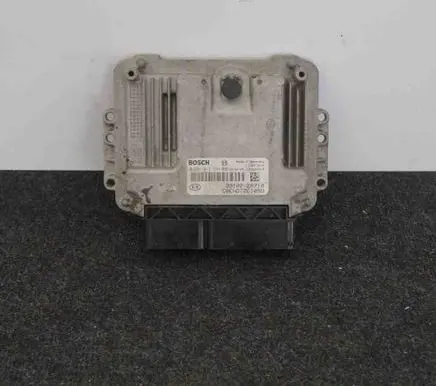 KIA Ceed Engine control unit/module