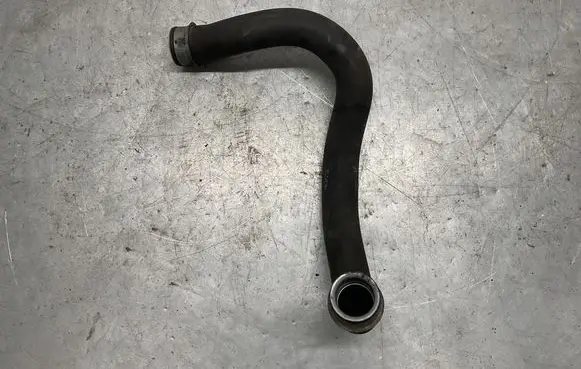 Mercedes-Benz C W204 Engine coolant pipe/hose