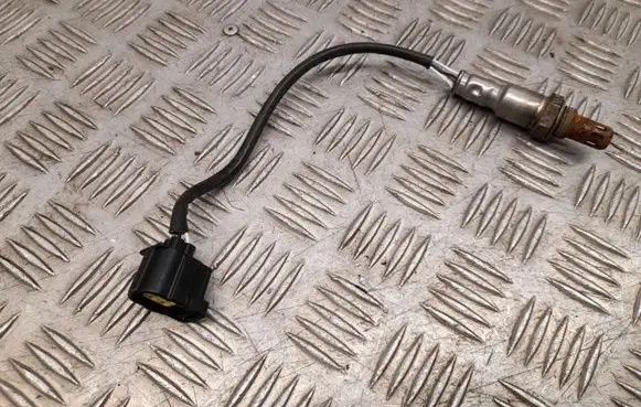 Mercedes-Benz E A207 Lambda probe sensor A0065422018