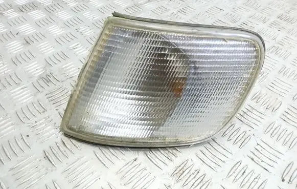 Audi A6 S6 C4 4A Front indicator light