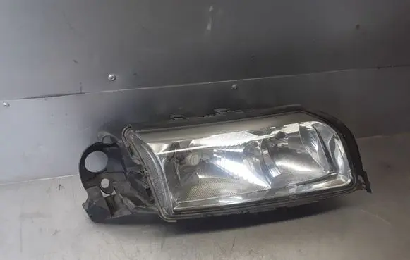 Volvo S80 Headlight/headlamp