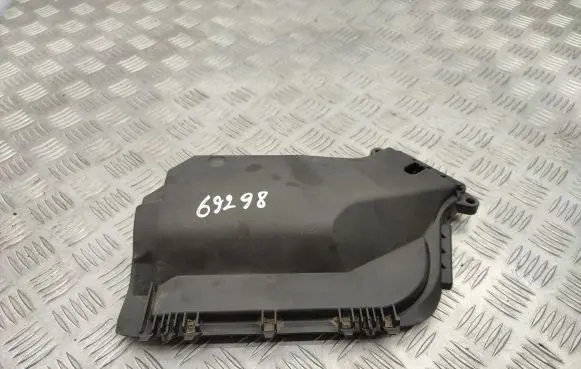 Audi A4 S4 B8 8K Fuse box cover 8K1907613C