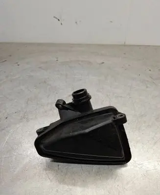 Intake resonator
