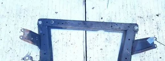 Renault Scenic II - Grand scenic II Radiator mount bracket 