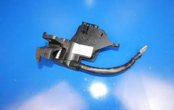 Volvo XC90 Fuse box cover 31346918