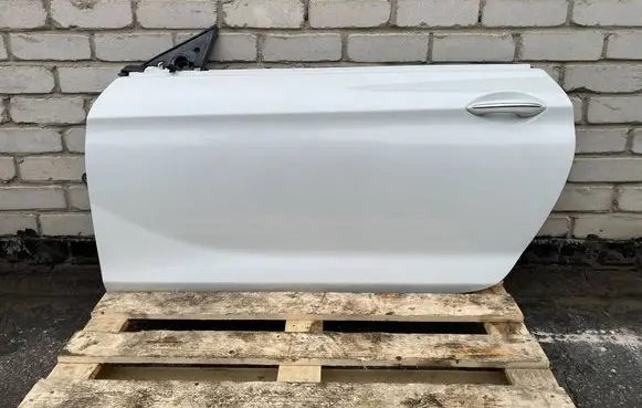 Door (2 Door Coupe)