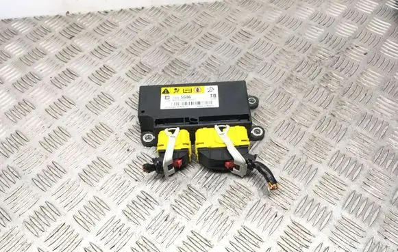 Opel Insignia A Door central lock control unit/module 14565632 13502804 091591