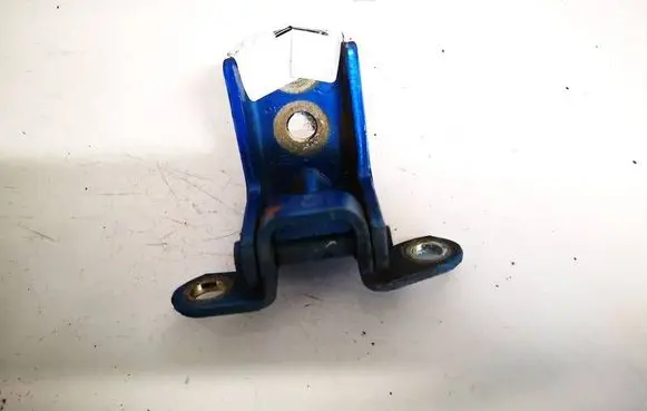 Nissan Note (E11) Rear door lower hinge
