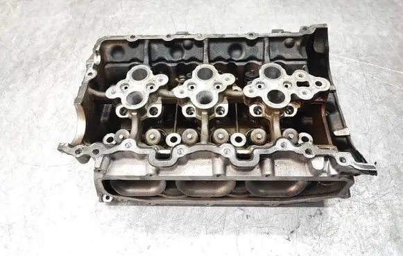 Volkswagen Touareg III Engine head 06M103403AF