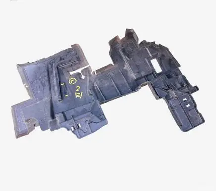 Citroen C4 III e-C4 Intercooler air guide/duct channel 9831343080