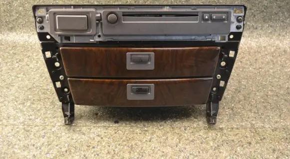 BMW 7 E65 E66 Dashboard storage box/compartment 51458261060 12145100 7032886