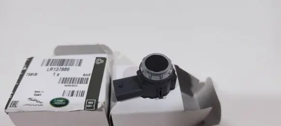 Land Rover Defender Parking PDC sensor LR137889 L8B215K859DA T2R36357